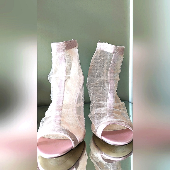 🩷Pink Bootie Stilettos NWOT🩷 - Picture 8 of 8